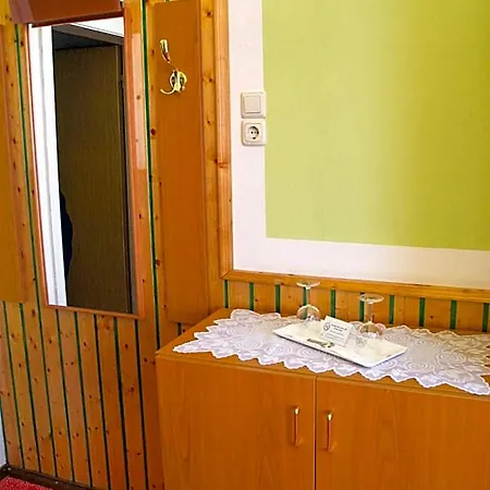 Hotel Central Отель 3*