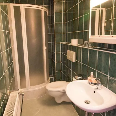 Hotel Central 3*